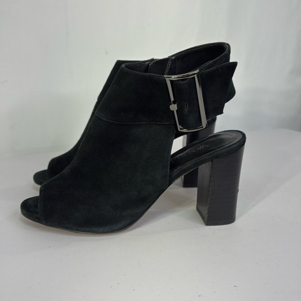 🥾 Vaneli suede peep toe heels with large modern silver buckle detail